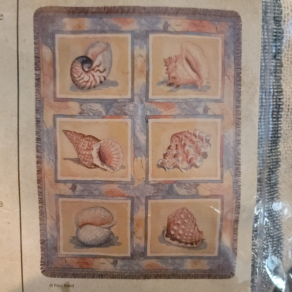 NIP Scene Weaver Seashell Woven Throw